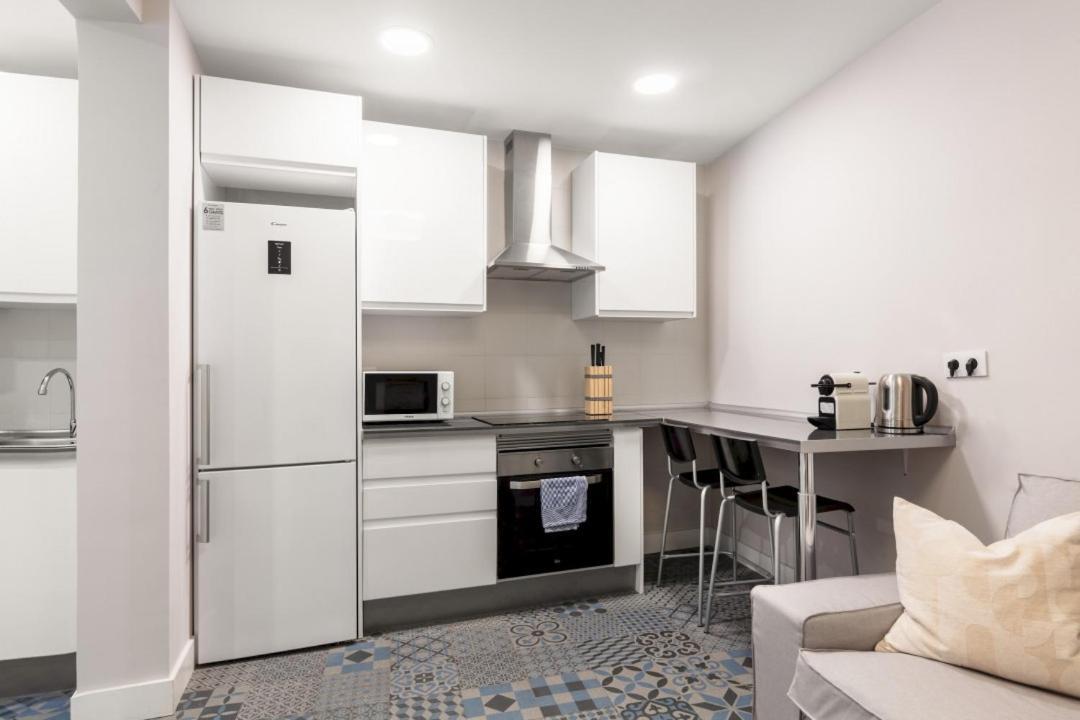 2 Bedrooms 1 Bathroom Furnished - Las Letras - Bright - Mintystay Мадрид Экстерьер фото
